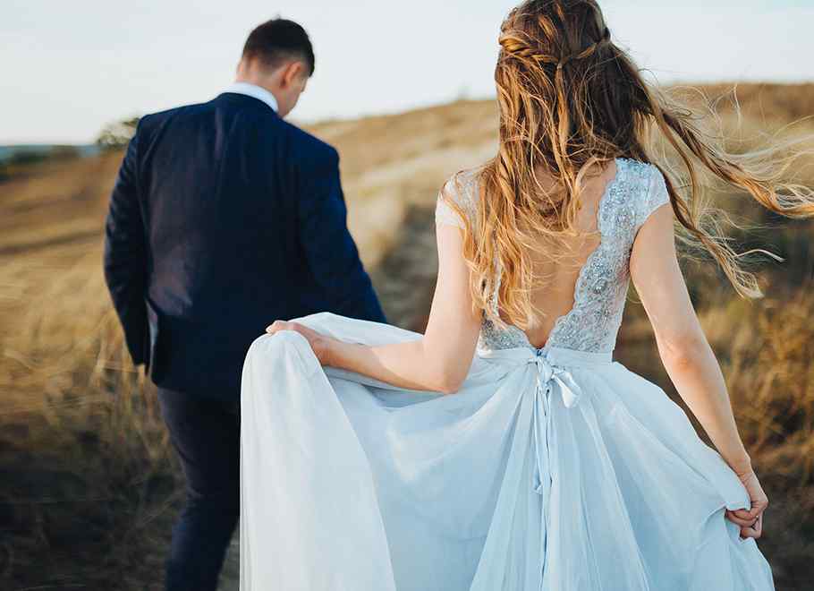 https://giannagiourouki.gr/wp-content/uploads/2020/10/home_01_image_02.jpg